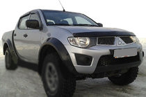 Mitsubishi Pajero Sport 2008-2015 Deflektor maski (HIC) zdjęcia 1