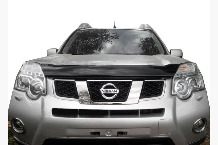 Nissan X-trail T31 2007-2014 Deflektor maski (SIM) Image