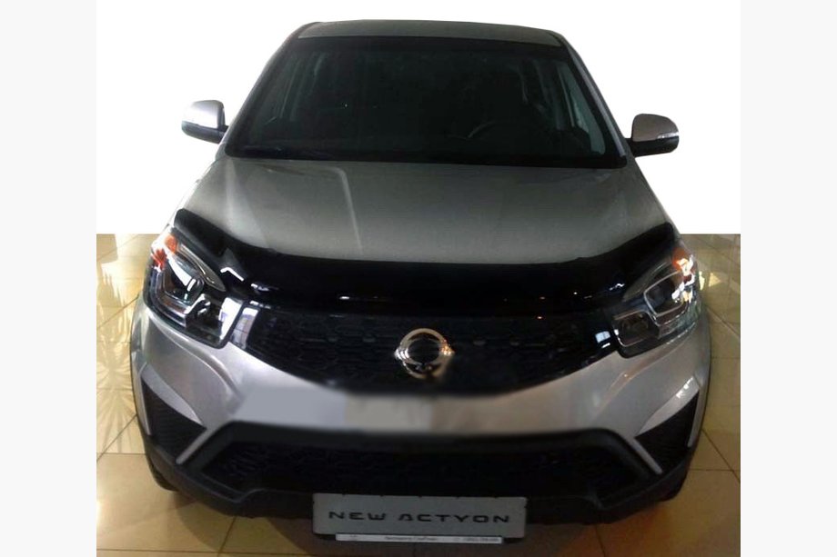 SsangYong Korando 2010-2019 Deflektor maski 2013+ (SIM) Image