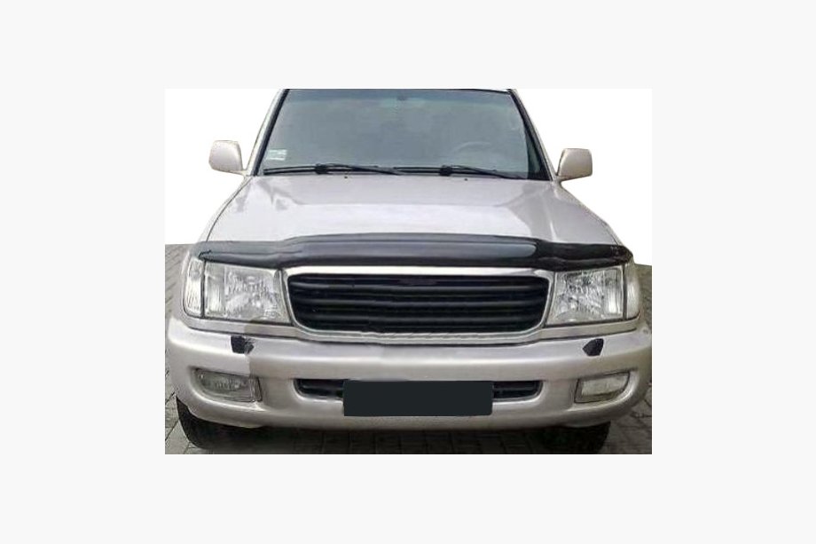 Toyota Land Cruiser 100 1998-2007 Deflektor maski (SIM) Image