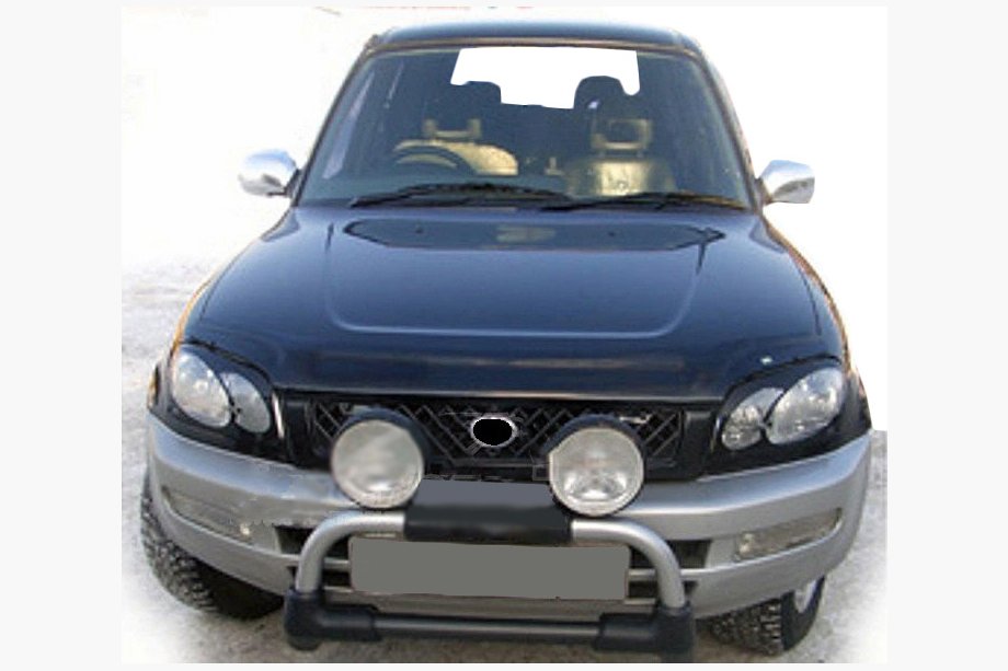 Toyota Rav 4 1996-2001 Deflektor maski (SIM) Image
