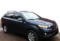 Kia Sorento II XM 2009-2014 Deflektory Okien (4 szt, SIM) zdjęcia 1