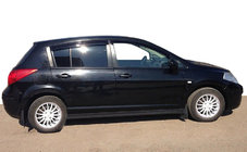 Nissan Tiida 2004-2011 Deflektory Okien HB (4 szt, ANV) zdjęcia 1