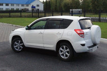 Toyota Rav 4 2006-2013 Deflektory Okien (4 szt, SIM) zdjęcia 1