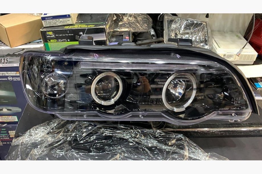 BMW X5 E53 1999–2006 Reflektory przednie (2 szt, przyciemniane) Image