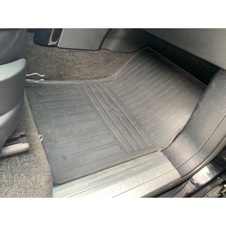 Dywaniki gumowe (4 szt, Stingray Premium) Range Rover III L322 2002-2012 zdjęcia 2