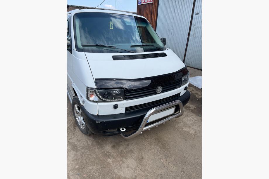 Volkswagen T4 Transporter 1990-2003 Deflektor maski (proste reflektory) (HIC) Image