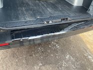 Opel Vivaro 2015-2019 Nakładka na Tylny Zderzak Czarny Chrom (Stal Nierdzewna) zdjęcia 2