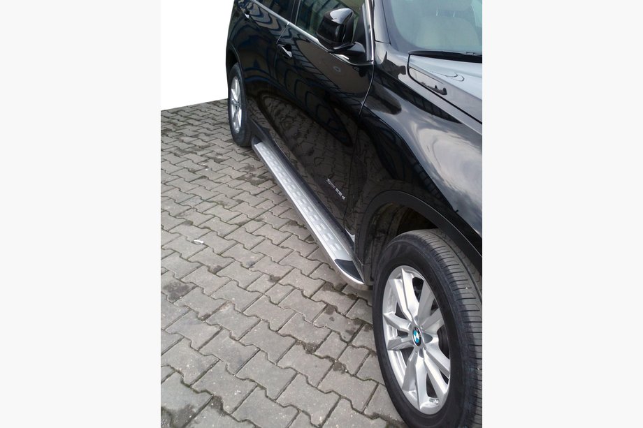 BMW X5 E70 2007-2013 Progi Boczné MsLine Omsa (2 szt, Aluminium) Image