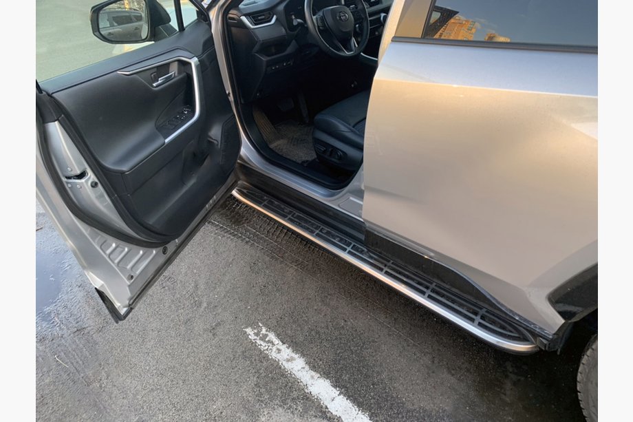 Toyota Rav 4 2019–2025 Progi Boczné OEM V1A (2 szt, Aluminium) Image