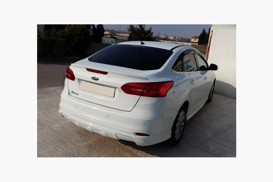 Ford Focus III 2011-2017 Nakładka na tylny zderzak Sedan 2015↗ (gruntowana do lakierowania) Image