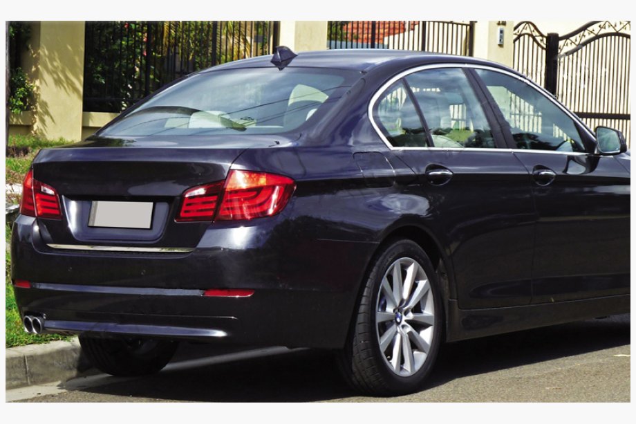 BMW 5 Series F10/F11 2010–2016 Listwa bagażnika (SD) stal nierdzewna Image