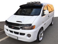 Hyundai H200, H1, Starex 1998-2007 Daszek na przednia szybe (czarny polysk, 5mm) zdjęcia 1