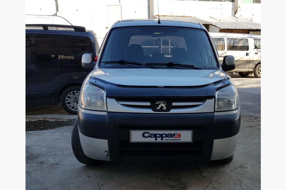 Citroen Berlingo 1996-2008 Deflektor maski Eurocap (2003-2008) Zdjęcia 7