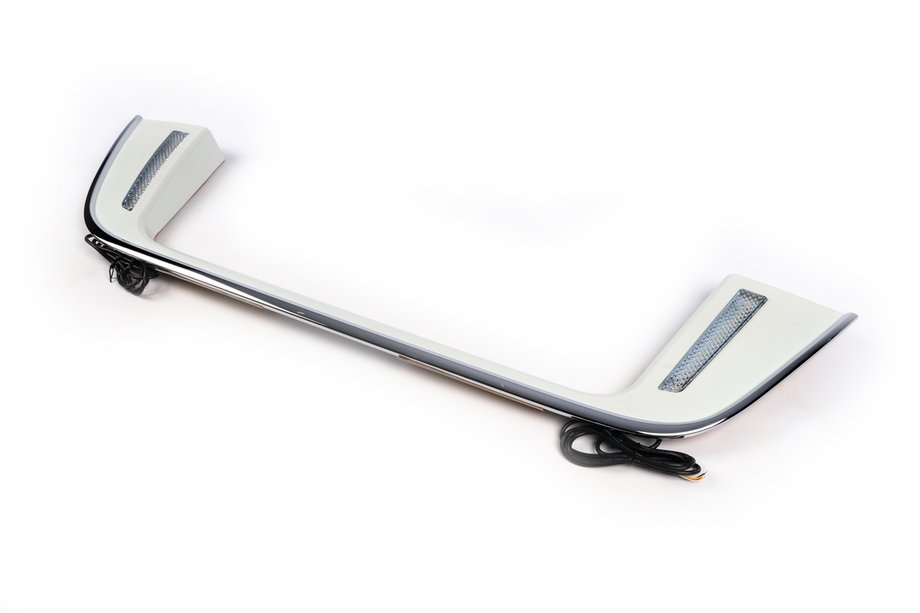Toyota Land Cruiser 200 2007-2021 Uchwyt na tablicę rejestracyjną LED Biały Image