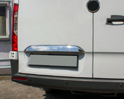 Mercedes Sprinter W907/W910 2018- Listwa chromowana nad tablicą rejestracyjną (stal nierdzewna) zdjęcia 1