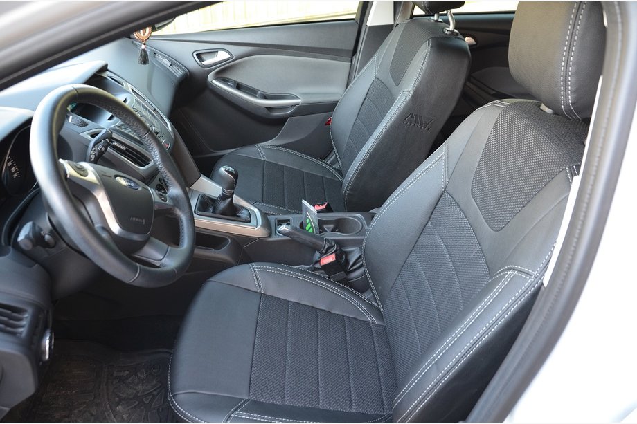 Ford Focus III 2011-2017 Dedykowane pokrowce z ekoskóry Brothers Dynamic Image