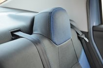 Peugeot 301 2012- Pokrowce Samochodowe SoyuzAuto Skórzany Styl zdjęcia 4