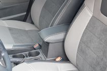 Toyota Corolla 2013-2019 Pokrowce Samochodowe Elite (Skóra Syntetyczna z Wstawkami Alcantara) zdjęcia 2
