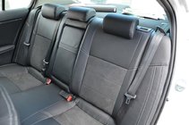 Toyota Avensis 2009-2018 Pokrowce Samochodowe (Skóra Syntetyczna, Zamiennik Alcantary) zdjęcia 4