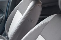 Ford Fiesta 2008-2017 Nowość! Pokrowce samochodowe z ekoskóry (2013↗) Brothers Premium zdjęcia 2