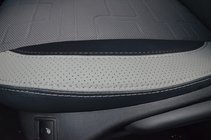 Citroen C-Elysee 2013-2022 Pokrowce Samochodowe SoyuzAuto Premium zdjęcia 8