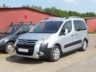 Peugeot Partner Tepee 2008-2018 Deflektory Okien (2 szt, UA-Sport) zdjęcia 2
