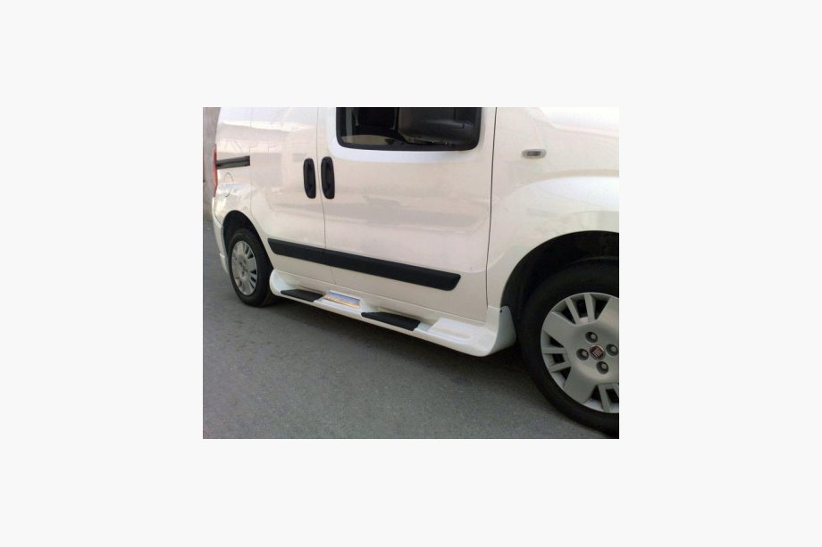 Peugeot Bipper 2008-2017 Progi Boczne Sorento Typ (do Malowania) Image