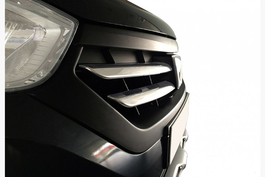 Dacia Lodgy 2012-2022 Nakładki na grill chromowane (2015↗, 4 szt, stal nierdzewna) Image