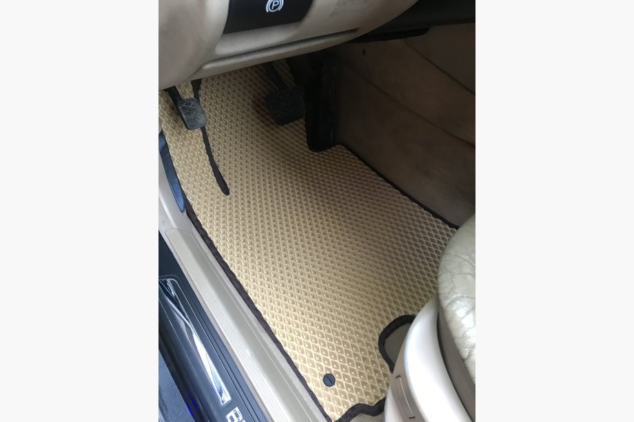 BMW 7 Series E38 1994-2001 Dywaniki EVA Beżowe Image
