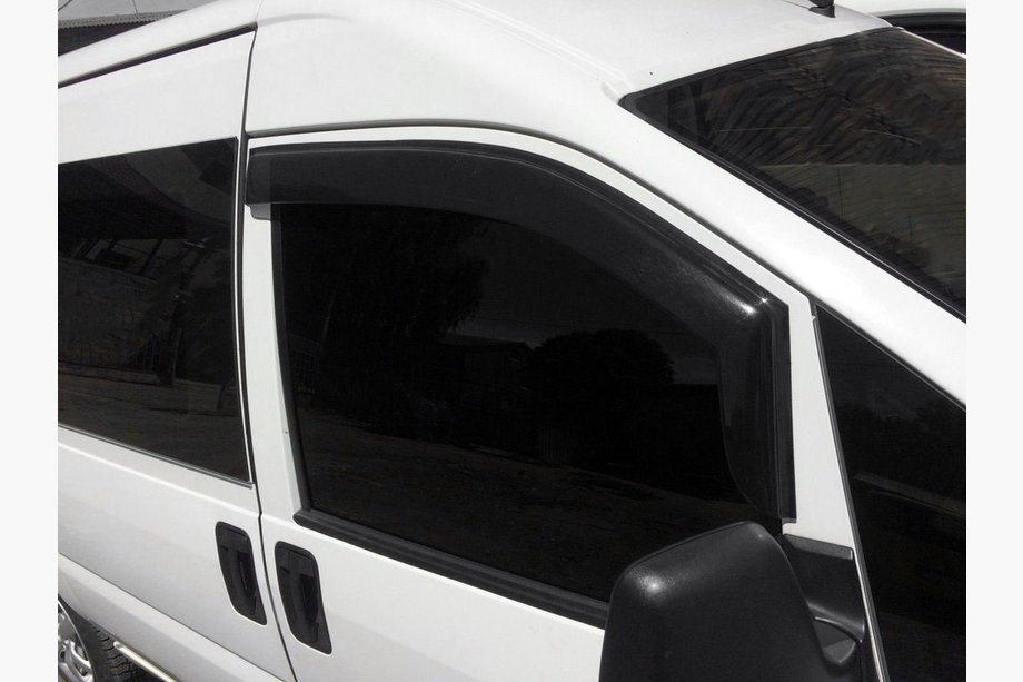 Fiat Scudo 1996-2007 Deflektory Okien (2 szt, UA) Image
