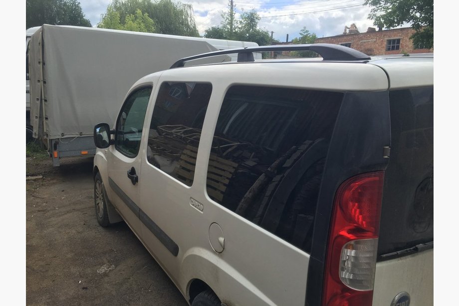 Fiat Doblo I 2001-2005 Relingi Dachowe Czarne Zdjęcia 4