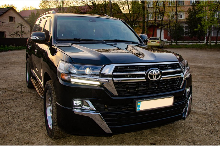 Toyota Land Cruiser 200 2007-2021 Zestaw konwersji facelift z LC200 2008-2015 na 2021 Executive Zdjęcia 5