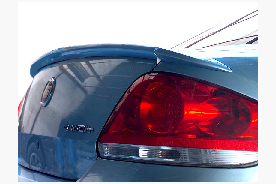 Fiat Linea 2006-2018 Spoiler tylny 3-częściowy (zagruntowany do lakierowania) Image