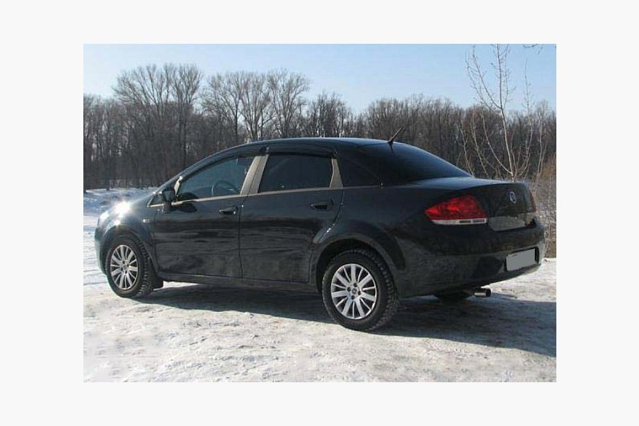 Fiat Linea 2006-2018 Deflektory Okien (4 szt, Cobra) Image