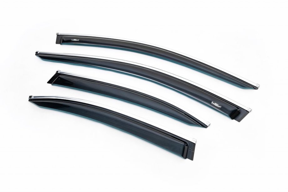 Mercedes C-class W205 2014-2021 Deflektory szyb z listwą chromowaną SD (4 szt, HIC) Zdjęcia 1