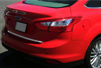 Ford Focus III 2011-2017 Obramowanie tylnego swiatla stop (stal nierdzewna) zdjęcia 1