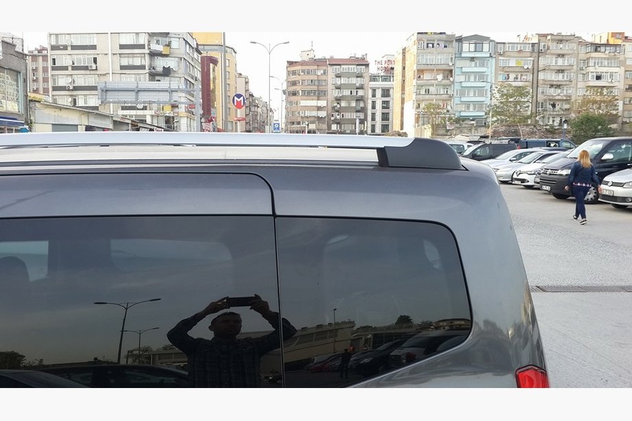 Ford Courier 2014-2023 Oryginalne Relingi Dachowe Zdjęcia 7