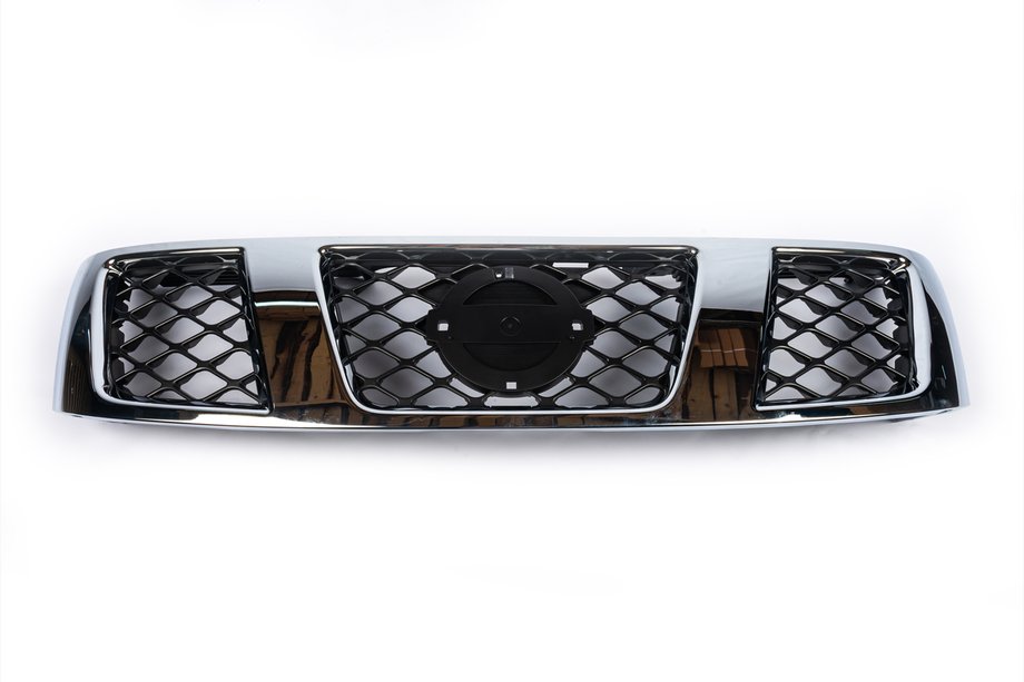 Nissan Patrol Y61 1997-2011 Atrapa Przednia (2004-2008) Image