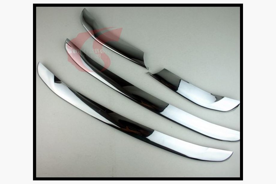 Hyundai Santa Fe 2 2006-2012 PROMOCJA !!! Nakładki na grill (2010-2011, 4 szt, stal nierdzewna) Image