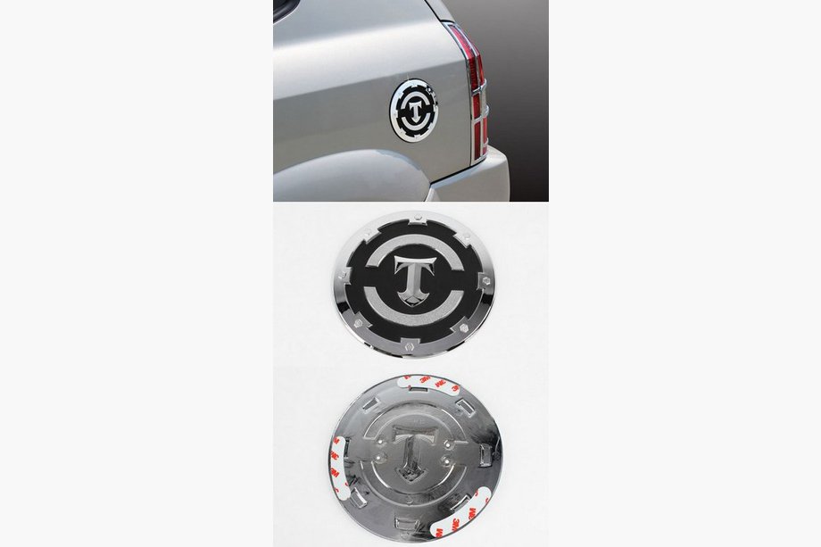 Hyundai Tucson JM 2004- Nakładka na Zbiornik Chrom Plastik Image
