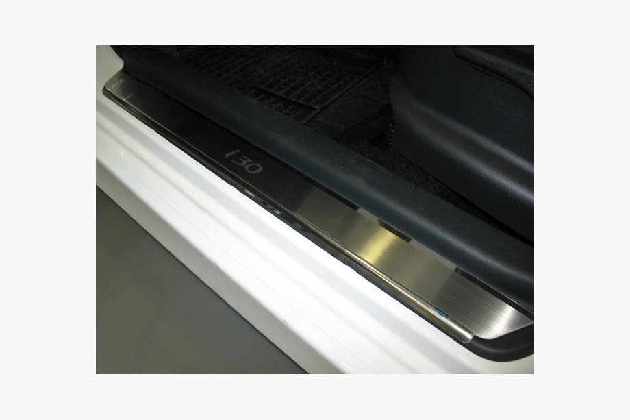 Hyundai I-30 2007-2011 Nakładki na Progi Nataniko (4 szt., Stal Nierdzewna) Image