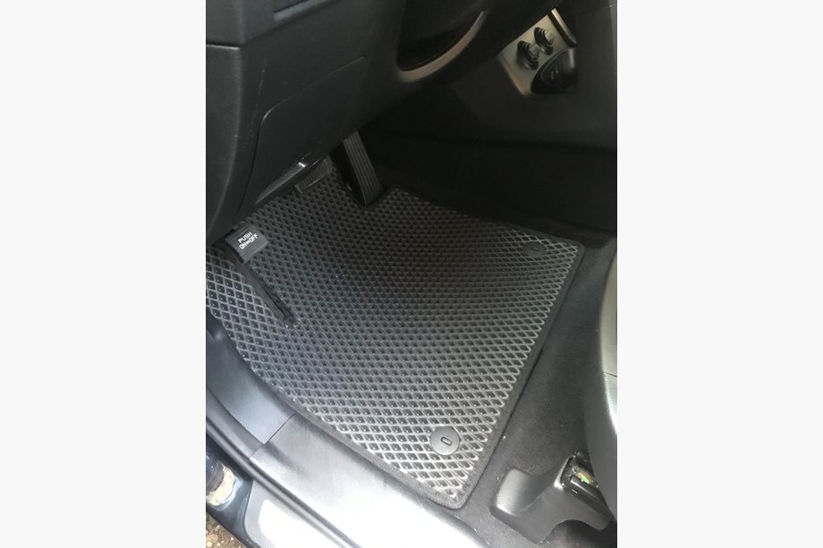 Hyundai Santa Fe 3 2012-2018 Dywaniki 5-miejscowe (EVA, Czarne) Image