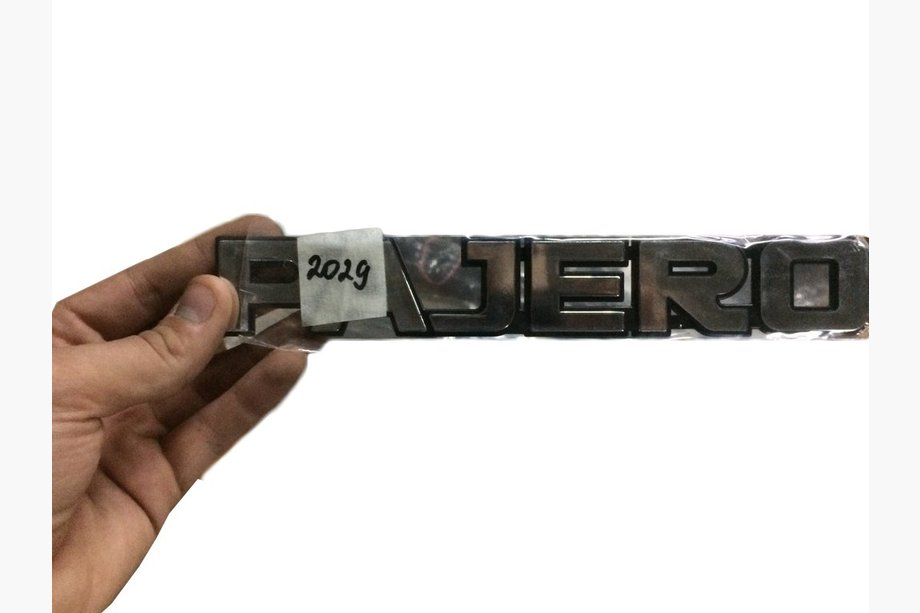 Mitsubishi Pajero Wagon IV 2006-2021 Napis 23 cm x 3,5 cm (Turcja) Image