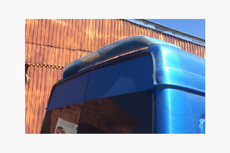 Mercedes Sprinter W901/902/903/904/905 1995–2006 Tylny spojler Isikli (z podkładem do lakierowania) Image