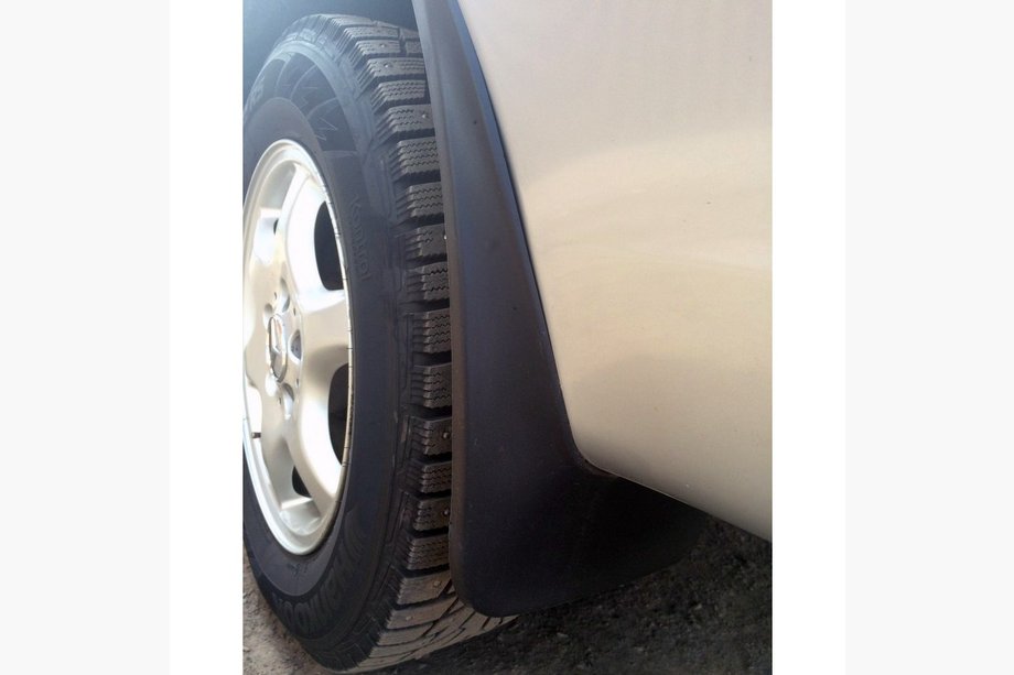 Mercedes Viano 2004-2014 Oryginalne chlapacze (4 szt.) 2003-2010 Image