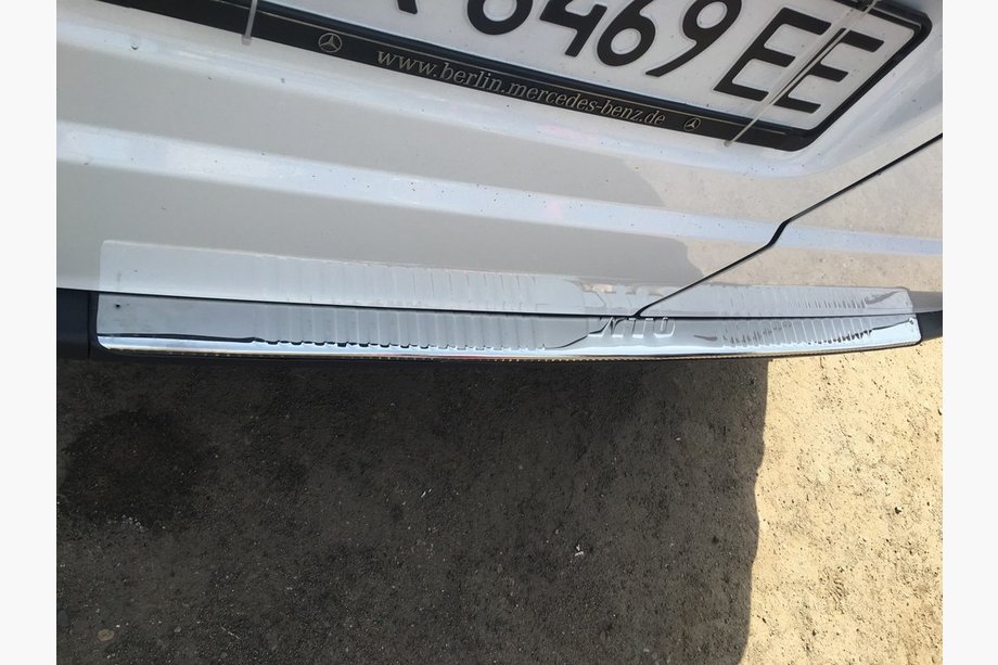Mercedes Vito W639 2004-2014 Nakładka na tylny zderzak z rantem (Carmos V1, stal nierdzewna) Zdjęcia 3