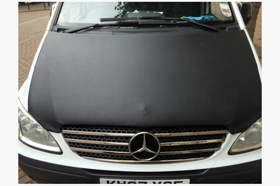 Mercedes Vito W639 2004-2014 Pokrowiec maski (skaj) Image