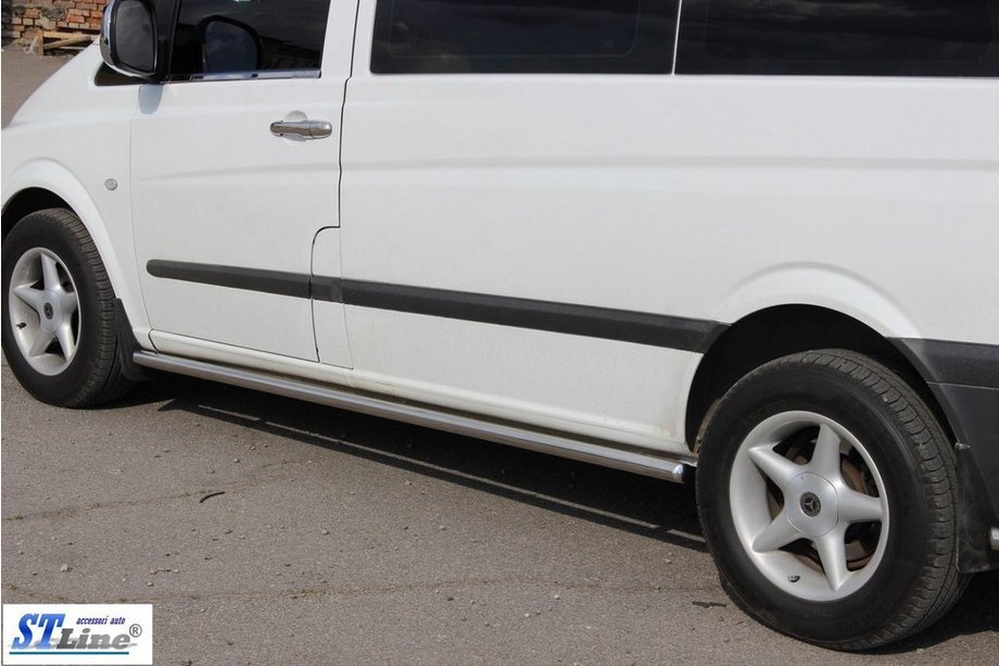 Mercedes Viano 2004-2014 Rury Boczne BB001 (2 szt., Stal Nierdzewna) Zdjęcia 2