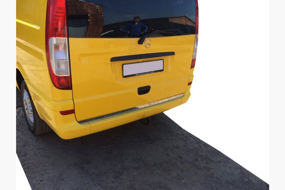 Mercedes Viano 2004-2014 Listwa Pokrywy Bagaznika Stal Nierdzewna Image